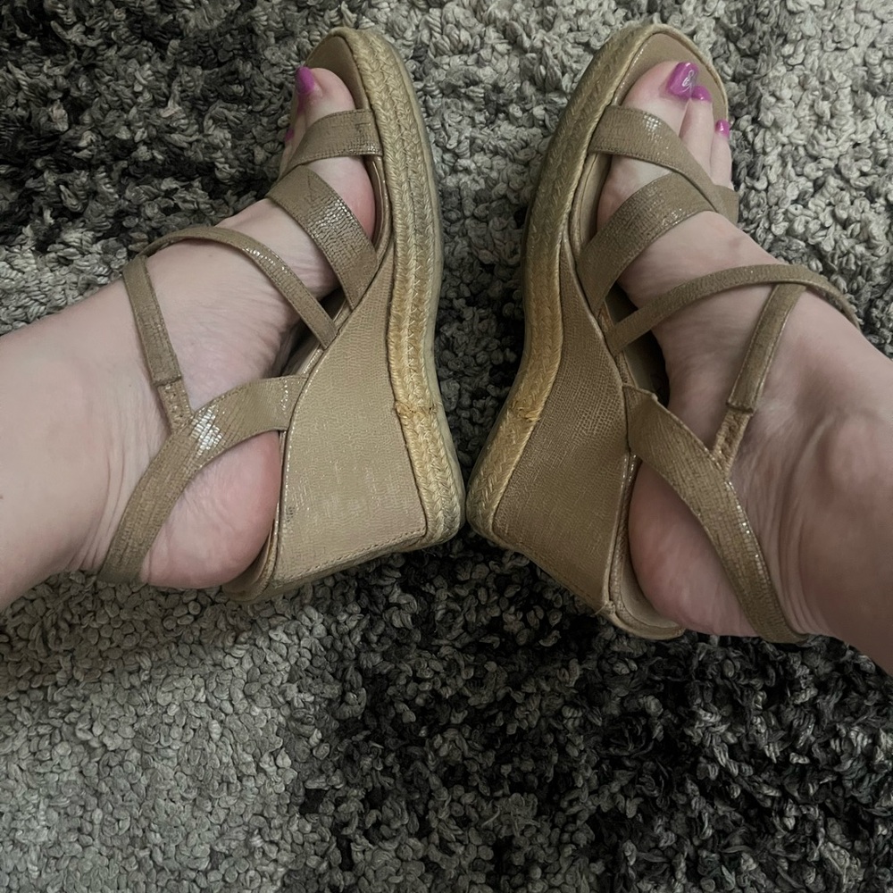 Y2K Via Spiga nude wedges☀️ - Picture 4 of 9